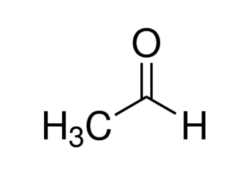 acetaldehyde 20-30% solution